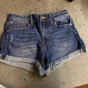 celebrity pink dark blue size 26 jean shorts
